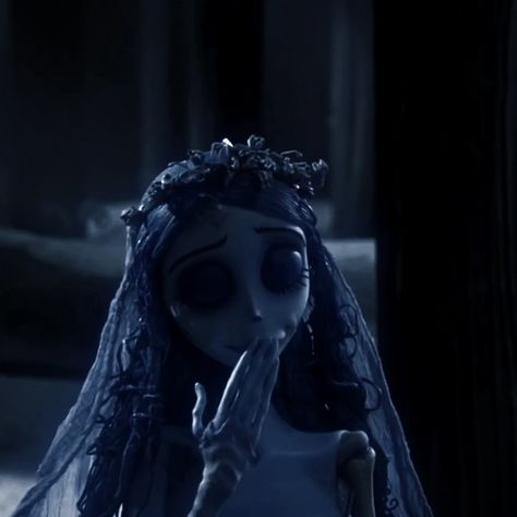 Emily Corpse Bride Pfp Aesthetic, Corspride Bride Pfp, Corpse Bride Widget Icons, Corpse Bride Emily Aesthetic, Corpse Bride App Icons, Halloween Pfps Aesthetic, Corpse Bride Widget, Corpse Bride Icon, Emily Corpse Bride Pfp