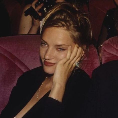 Uma Thurman Kill Bill, Woman In Gold, Uma Thurman, Casting Call, Cat People, Blonde Bombshell, Gossip Girl, Role Models, Style Icons