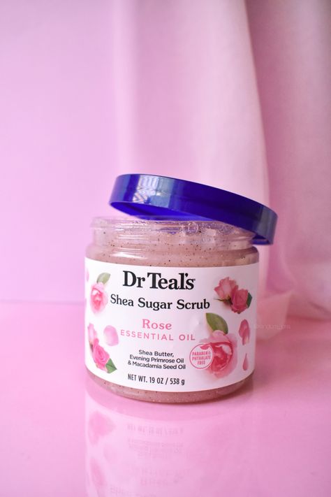 Rose body scrub Rose Body Scrub, Rose Body, Rose Essential Oil, Evening Primrose Oil, Evening Primrose, Macadamia, Smell Good, Christmas Wishlist, Body Skin