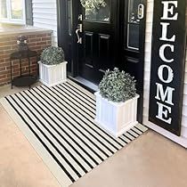 Outdoor Entryway Decor, Front Door Mat Outdoor, Front Porch Rug, Door Mat Outdoor, Front Door Rugs, Hello Doormat, Outdoor Entryway, Farmhouse Entryway, Porch Rug