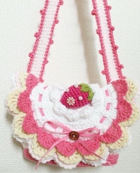 creds to ♡︎ 𝑏𝑢𝑛𝑛𝑦 ♡ #strawberry #crochet #cutecore #bag #kawaii #crochet #cute #crocheting #kawaiicore Crochet Design Pattern, Kawaii Crochet, Crochet Clothing And Accessories, Fun Crochet Projects, Diy Crochet Projects, Crochet Accessories, Cute Crafts, Crochet Fashion, Cute Crochet