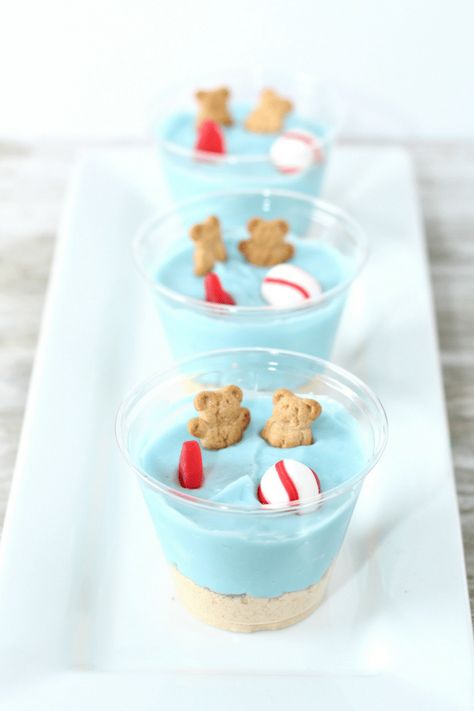 Beachy White Chocolate Pudding Cups Party Food For A Crowd, Chocolate Pudding Cups, White Chocolate Pudding, Dessert Cups Recipes, Dessert Treats, Summer Baking, Pudding Cups, Baking With Kids, Fun Treats