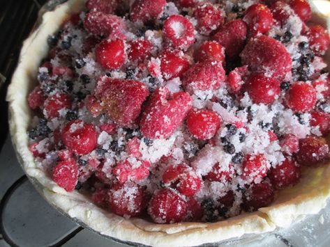 Berry Pies Recipes, Frozen Fruit Pie Recipes, Mixed Fruit Pie Recipes, Mixed Fruit Pie Filling, Frozen Berry Pie Recipe, Berry Pie Recipe With Frozen Berries, Berry Pie With Frozen Berries, Triple Berry Pie With Frozen Berries, Berry Pie Filling Recipe