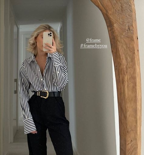 Pinstriped Shirt Outfit, Striped Blouse Outfit, Button Down Outfit, Chic Clothing Style, Neat Casual Outfits, Office Casual Outfit, Casual Work Outfit, Classy Work Outfits, Casual Summer Outfits