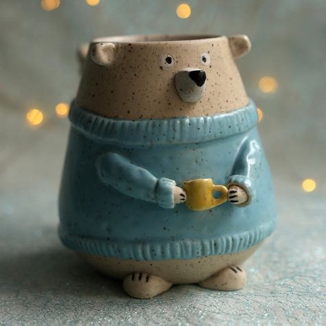 ceramics,mugs,bear,etsy Ceramic Mugs With Animals Inside, Animal Mugs Ceramic, Pottery Bear, Bear Clay, Bear Mugs, Animal Pottery, Ceramics Mugs, Bear Ceramic, Cat Cup