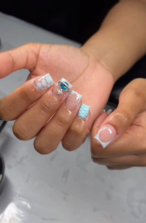 Blue Cute Nails Short, Cute Freestyle Nails Short, Blue Short Acrylic Nails Designs, Dope Short Nail Designs Blue, Baby Blue Short Acrylic Nails, Cute Short Nail Sets Blue, Light Blue Short Nails, Light Blue Nails Short, Baddie Short Nails