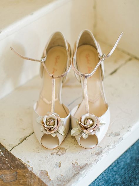 Rachel Simpson Wedding Shoes Vintage Bridal Shoes, Blush Bridal Shoes, Bridal Shoes Blue, White Wedding Shoes Flats, Peach And White Wedding, Low Heel Bridal Shoes, Floral Wedding Shoes, Bridal Shoes Sandals, Bridal Shoes Vintage