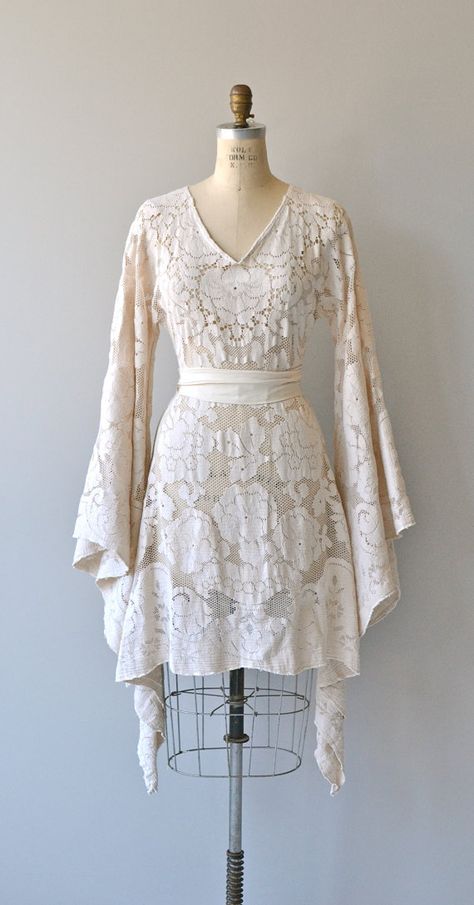 Bohemian Lace Wedding Dress, 1970s Wedding Dress, Bohemian Wedding Dress Lace, 1970s Dress, Wedding Dress Lace, Lace Dress Vintage, 1970s Dresses, 1970s Fashion, Lace Wedding Dress