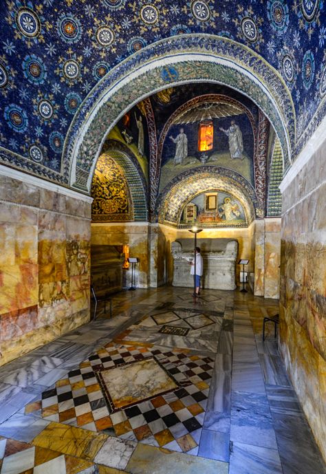 Mausoleum Of Galla Placidia, Ravenna Mosaics, Ravenna Italy, Italy September, Byzantine Architecture, Italy Itinerary, Byzantine Empire, Travel Italy, Church Architecture