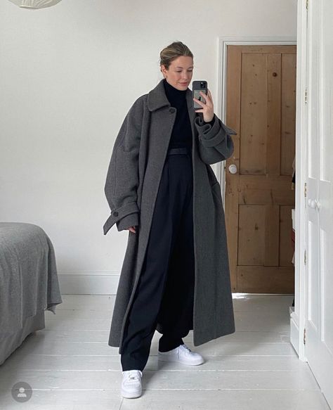 Womens Overcoat Outfits, Overcoat Outfit Women, New York Outfit, Winter Outfits Warm, Minimal Outfit, Coat Outfits, Fashion Spring, 가을 패션, Autumn Outfit