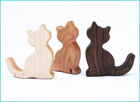 Wooden Cats, Cat Wood, Cat Figurines, Wood Animal, Wooden Cat, Scroll Saw Patterns, Baby Teethers, Wooden Animals, Soothing Sounds