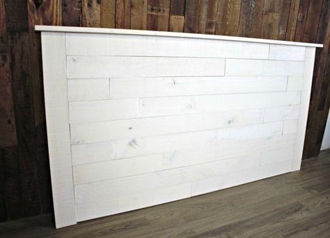 Diy White Headboard, Beadboard Headboard, Bedroom Furniture Diy, Bedroom Shiplap, Headboards Ideas, Shiplap Headboard, Arc Lamps, Farmhouse Headboard, Diy Headboard Upholstered