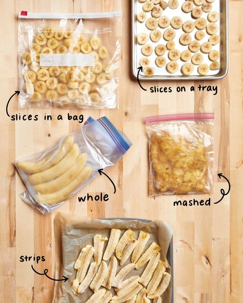 Freezing Bananas, Frozen Banana Recipes, How To Store Bananas, Banana Cookie, Dinner Smoothie, Cooking Bananas, Quick Smoothies, Smoothie Recipes With Yogurt, Freezer Recipes