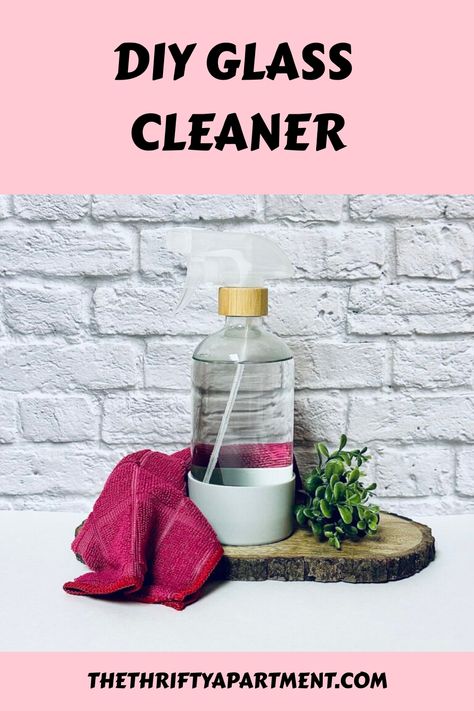 We’ve all been there - you clean the mirror, and what’s left behind is a bunch of streaks. Or you purchase commercial glass cleaners only to realize how toxic they can be, and you are Thrifty Apartment, Homemade Granite Cleaner, Diy Maple Syrup, Glass Cleaner Recipe, Diy Shower Cleaner, Diy Glass Cleaner, Mirror Cleaning, Homemade Laundry Detergent Liquid, Homemade Glass Cleaner