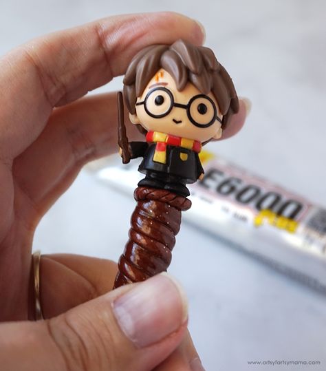 Harry Potter Clay Ideas, Clay Harry Potter, Harry Potter Polymer Clay, Harry Potter Clay, Harry Potter Crochet, Ceramic Magnets, Potters Clay, Cute Harry Potter, Food Drawings