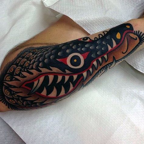 Koji Ichimaru, Ojo Tattoo, Tattoo Planning, Alligator Tattoo, Traditional Tattoo Man, Crocodile Tattoo, Camping Tattoo, Tattoo Apprenticeship, Tattoo Forearm