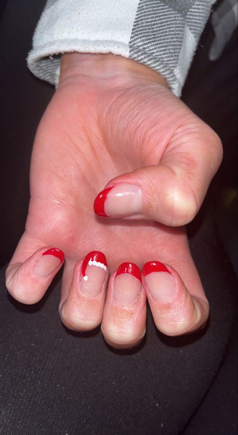 Red white Santa hat French tip holiday Christmas winter Santa Claus French Tip Nails, Res French Tip Nails Short, Christmas Nail Ideas Santa Hat, Red French Tip Santa Hat Nails, Red Nails With Santa Hat, Santa French Tip Nails, Santa Hat French Tip Nails, French Tip Santa Hat, Preppy Christmas Nails