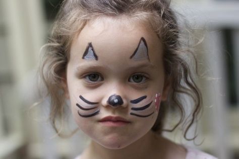 Childrens Face Paint Ideas, Cat Face Paint Easy, Kids Face Painting Easy, Cat Face Painting, Cat Face Paint, Face Painting Ideas For Kids, Face Paint Easy, Pumpkin Face Paint, Kitty Face Paint