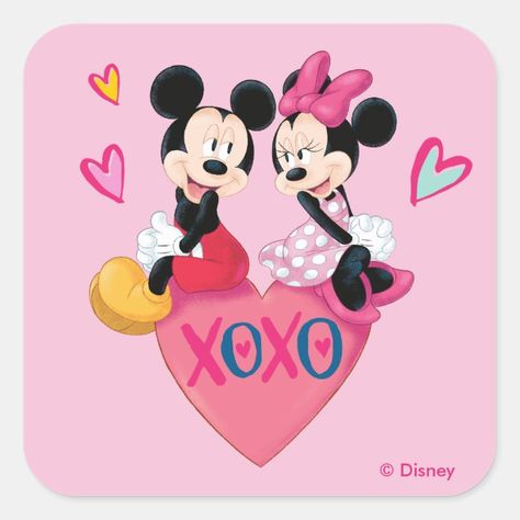 Minnie Valentines, Minnie Mouse Pics, Valentine Cartoon, Mouse Images, Disneyland Birthday, Valentine Poster, Disney Valentines, Mickey Mouse Cartoon, Mickey Y Minnie