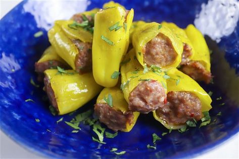 Preserving Pepperchini, Stuffed Peppercinis Recipes, Fresh Pepperoncini Recipes, Peperoncini Recipes, Pepperchini Recipes, Stuffed Pepperoncini, Sausage Spaghetti, Pepperocini Recipes, Summer Backyard