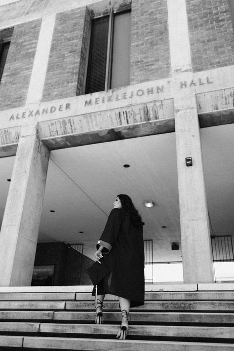 East Bay University Grad photoshoot on campus in Hayward, Ca. Rocio Rivera Photography Graduation Campus Pictures, Campus Photoshoot, Graduation Pictures On Campus, University Of Alabama Photoshoot, College Senior Pictures On Campus, College Graduation Pictures Editorial, Graduation Poses, Grad Photoshoot, East Bay