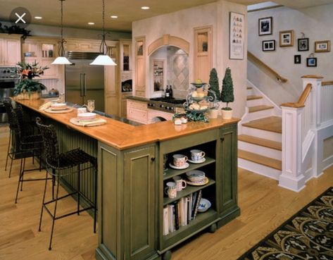 Kitchen Island Layout, Small L Shaped Kitchens, Painted Kitchen Island, Wainscoting Kitchen, Stove Design, Stairs In Kitchen, Narrow Staircase, Kitchen New York, Green Island