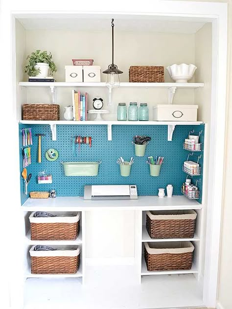 No need to build a home addition! @theexchange shares how you can transform a room, spare closet or cabinet into a budget-friendly crafting space that you'll love to spend time using. Craft Room Closet, Koti Diy, Craft Closet, Dream Craft Room, Scrapbook Room, Craft Area, Home Addition, Closet Makeover, Craft Room Storage