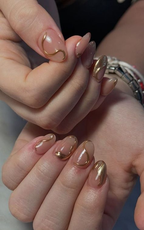 Elegant Touch Nails, Golden Nails, Art Deco Nails, Asian Nails, Hello Nails, Subtle Nails, Nails Now, Simple Gel Nails, Casual Nails