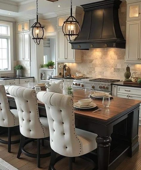 Maximize Small Kitchen, Beautiful Kitchen Cabinets, Classy Kitchen, Farmhouse Glam, French Country Kitchens, Rustic Kitchen Design, Kitchen Design Plans, Kitchen Inspiration Design, Kitchen Redo