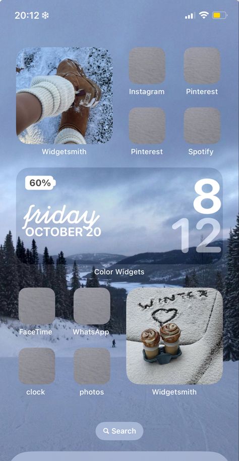 Best Winter Wallpaper, Winter Theme Homescreen, Christmas Ios 17 Homescreen, Winter Home Screen Layout, January Ios Homescreen, January Home Screen Ideas, Aesthetic Winter Lockscreen, Winter Home Screen Aesthetic, Ios Winter Theme