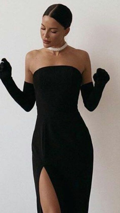 Cocktail Dress Ideas, Black Cocktail, Black Cocktail Dress, Dress Ideas, Cocktail Dresses, Cocktail Dress, Black Dress, Weddings, Paris