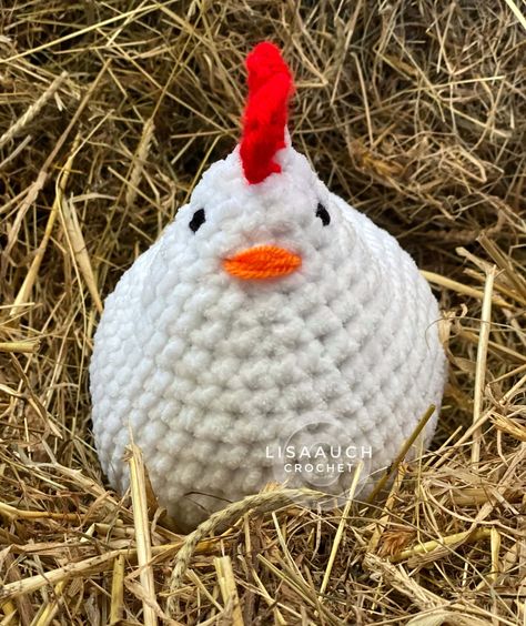 White Yarn Crochet Projects, Free Crochet Chicken, Crochet Chicken Pattern, Crocheted Chicken, Crochet Farm Animals, Chicken Crochet, Chicken Pattern, Easy Crochet Animals, Crochet Chicken