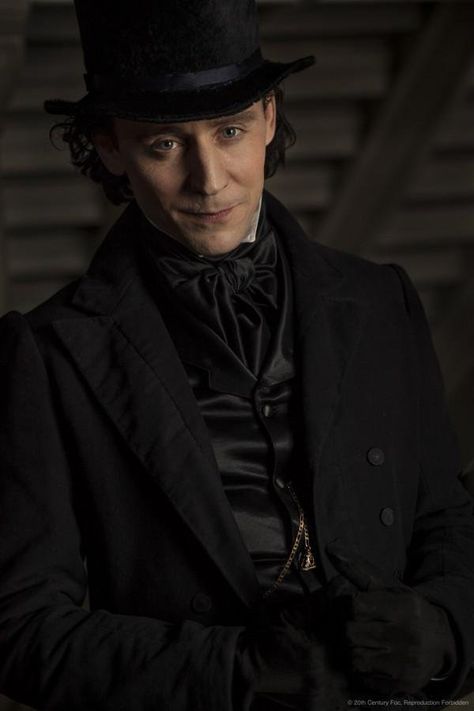 Colina escarlate****** Sir Thomas Sharpe, Tom Hiddleston Crimson Peak, Thomas Hiddleston, Thomas Sharpe, Doug Jones, Mia Wasikowska, Crimson Peak, Thomas William Hiddleston, Loki Marvel