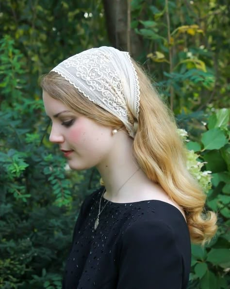 Christian Head Covering, Head Wrap Styles, Chapel Veil, Lace Headband, Head Coverings, Hair Cover, Lace Headbands, Wide Headband, Tie Styles