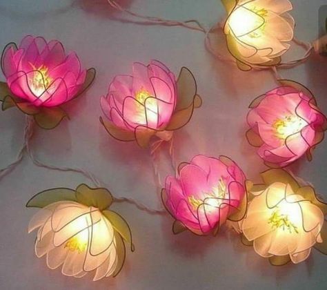 Stocking flowers Paper Origami Flowers, Nylon Flowers, Flower Lamp, Cute Bedroom Decor, Flower Lights, Paper Flowers Diy, Cute Room Decor, Lamp Decor, Flowers Diy