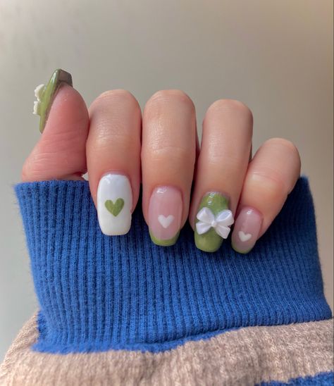 Kawaii Green Nails, Cute Pink And Green Nails, Nails Light Green, Simple French Tip, French Tip Coffin, Kawaii Green, Concert Nails, Mint Green Nails, Extension Nails