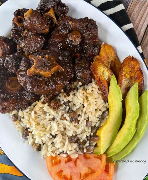 Oxtail Meals, Oxtail Jamaican, Oxtail Recipes Jamaican, Oxtail Recipe, Jamaican Oxtail, Oxtail Recipes, Jamaican Dishes, Jamaican Food, Food Babe