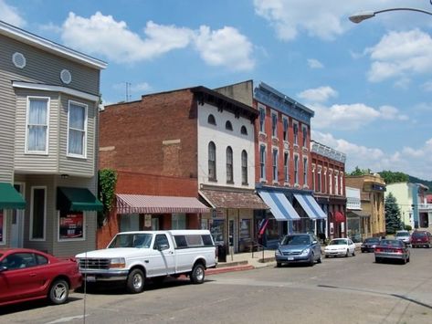 Town Reference, Maysville Kentucky, Somerset Kentucky, Bourbon Tour, Things To Do In Cincinnati, Kentucky Attractions, Land Between The Lakes, Kentucky Travel, Small Town America