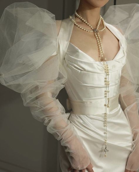 Vivienne Westwood Dress Haute Couture, Vivienne Westwood Corset Dress, Vivienne Westwood Gown, Big Sleeves Dress, Vivienne Westwood Corset, Vivienne Westwood Bridal, Vivienne Westwood Wedding Dress, Vivienne Westwood Accessories, Vivienne Westwood Wedding