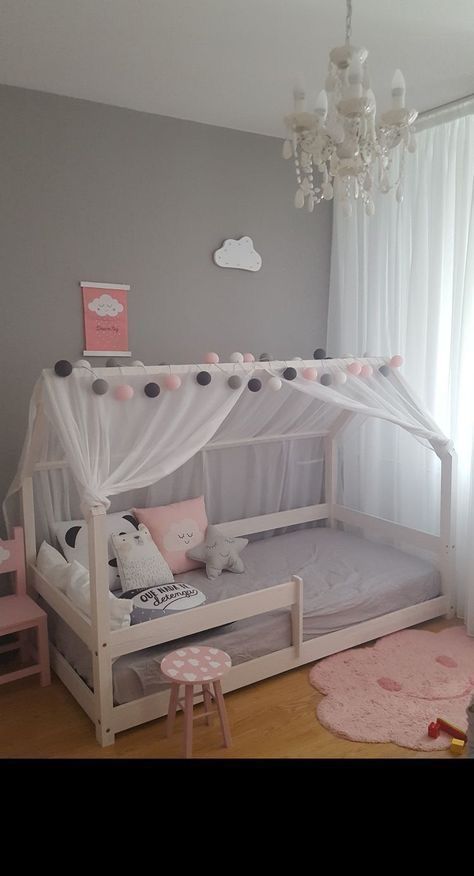 Toddler Bedroom Decor, Beautiful Bedroom Designs, Country Modern Home, Toddler Girl Room, Dekorasi Kamar Tidur, Toddler Rooms, Toddler Bedrooms