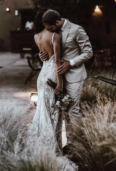 30 Beautiful Bohemian Wedding Photos For Your Album | Wedding Forward Wedding Instagram, Wedding Gowns Mermaid, V Neck Wedding Dress, Applique Wedding Dress, Wedding Forward, Wedding Gowns Lace, Wedding Photography Poses, Photo Couple, Couple Images