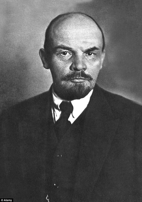 In letters between the pair, Lenin referred to Yakubova as 'Lirochka' - a term of endearme... Russian Revolution 1917, Vladimir Lenin, Russian Revolution, Historia Universal, Russian History, Karl Marx, Soviet Union, World History, Kiev