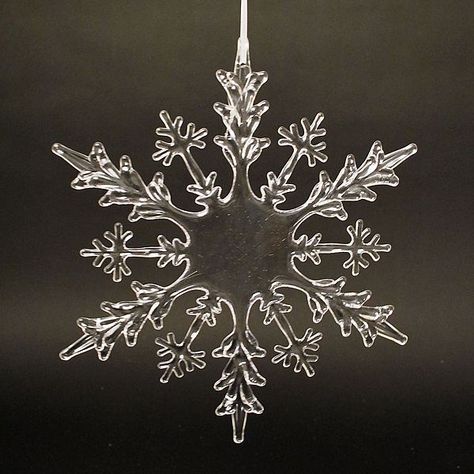 12 in. Clear Acrylic Snowflake W/ Hanger Acrylic Snowflake, Christmas Ornament Template, Snowflakes Drawing, Cute Christmas Ideas, Ornament Template, Branch Art, Snowflake Decorations, Diy Backdrop, 3d Christmas