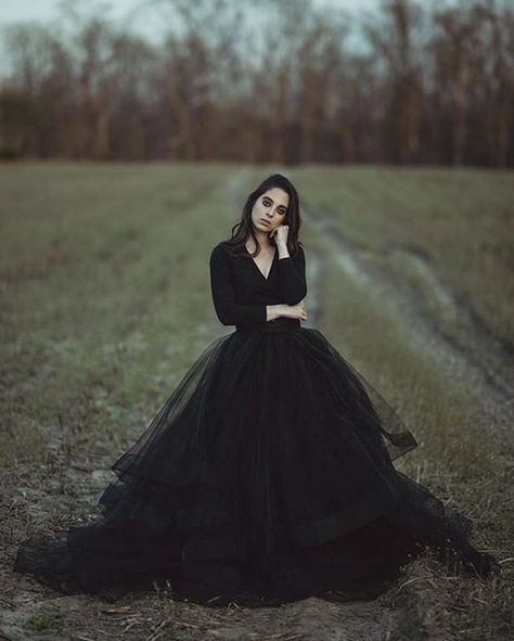 Custom Black Tulle Wedding Dresses Ball Gown Formal Bridal Gowns Size 2 4 6 8+++ #Unbranded Black Tulle Wedding Dress, Bridal Dresses Ball Gown, Tulle Wedding Dresses, Black Wedding Gowns, Black Ball Gown, Gothic Wedding Dress, Wedding Skirt, Dark Wedding, Country Wedding Dresses