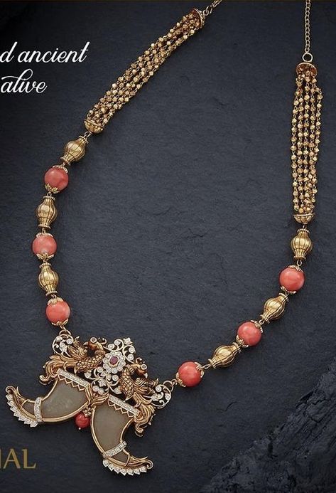 Puligoru Designs For Ladies, Puligoru Chains For Men, Gundlamala Designs, Ruby Necklace Designs, Gold Pendants For Men, Tiger Tooth, Antique Jewellery Designs, Gold Necklace Indian Bridal Jewelry, Beaded Necklace Designs