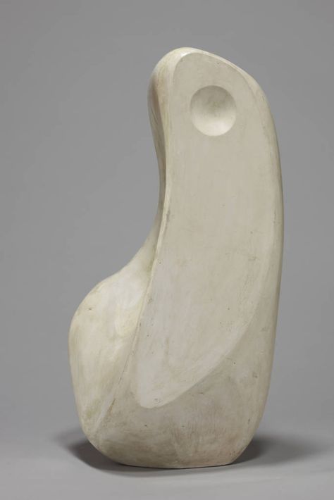 #Barbarahepworth #sculpture #photography #photooftheday #keithharing #art #amazing #artistsoninstagram #artpainting #picoftheday #henrimatisse #guggenheimmuseum #markrothko #andywarhol #basquiatart Hepworth Sculpture, Barbara Hepworth Sculpture, Hepworth Wakefield, Marble Carving, Barbara Hepworth, Plaster Sculpture, Louise Bourgeois, Mark Rothko, Stone Sculpture