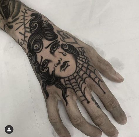 Black Traditional Hand Tattoo, Traditional Tattoo Art Hand, Hand Tattoos For Guys Traditional, Hand Tattoos For Women Traditional, Traditional Tattoos Hand, Old School Tattoo Hand, Trad Hand Tattoo, Hand Tattoos Traditional, Old School Hand Tattoo