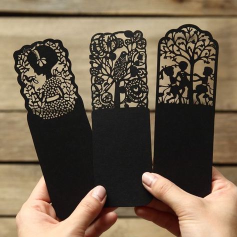 Diy Laser Engraver, Laser Cut Wood Crafts, Bookmarks For Books, Projets Cricut, Creative Bookmarks, Laser Engraved Ideas, Paper Bookmarks, Laser Art, Creative Stationery