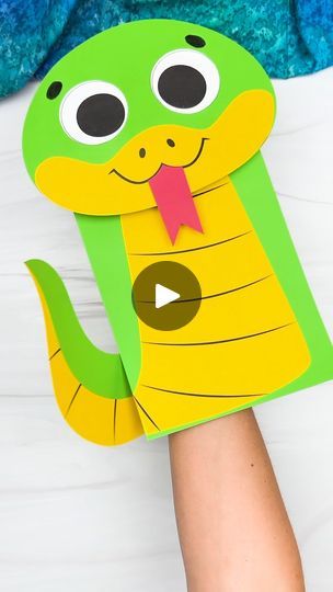 Snake Paper Craft, Snake Craft Preschool, Snake Crafts For Kids, Craft Snake, Snake Puppet, Paper Bag Puppet Craft, Snake Crafts, Bag Puppet, Puppet Craft