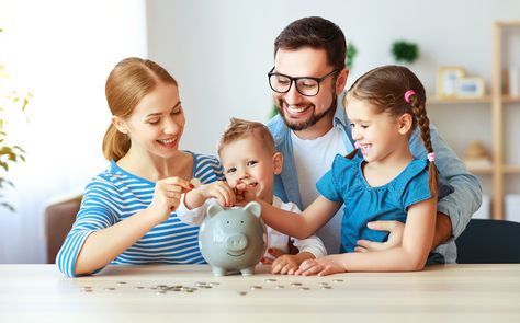 Family Financial Planning, Financially Stable, Family Money, Family Budget, Family Finance, Money Habits, Financial Planner, Financial Advisors, Life Time